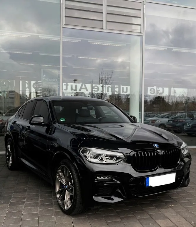 BMW X4 M40