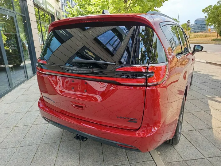 Chrysler Pacifica