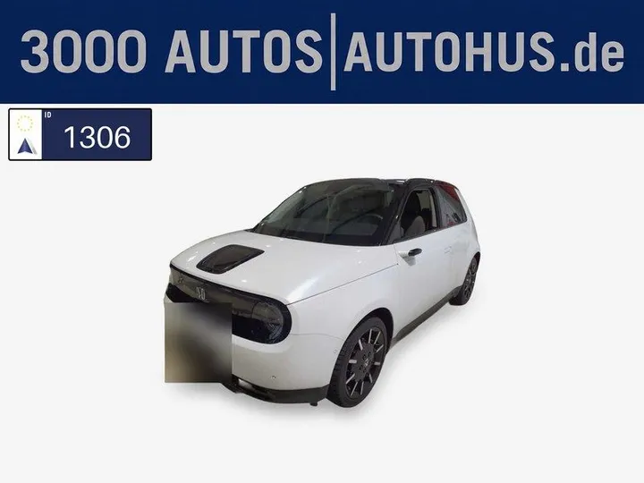 Honda e