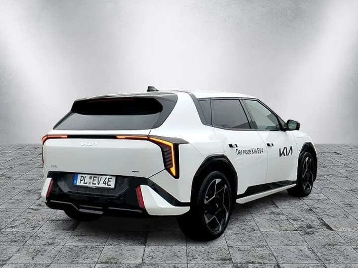 Kia EV4