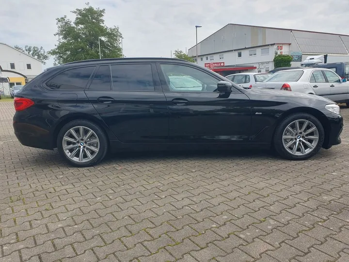 BMW 525