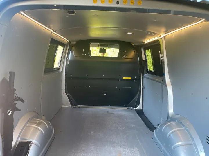 Volkswagen T5 Transporter