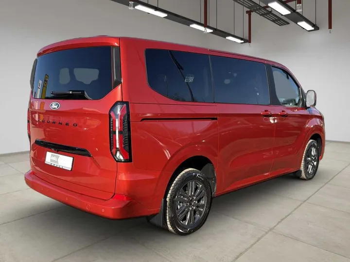 Ford Tourneo Custom
