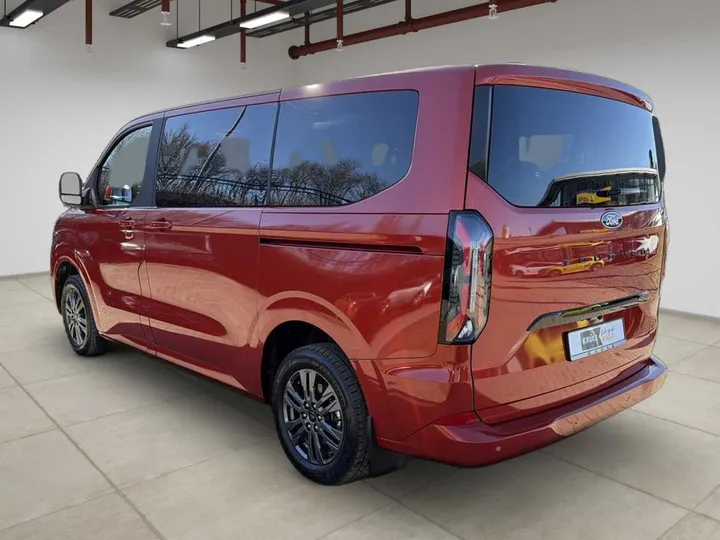 Ford Tourneo Custom