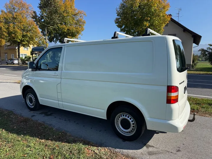Volkswagen T5 Transporter