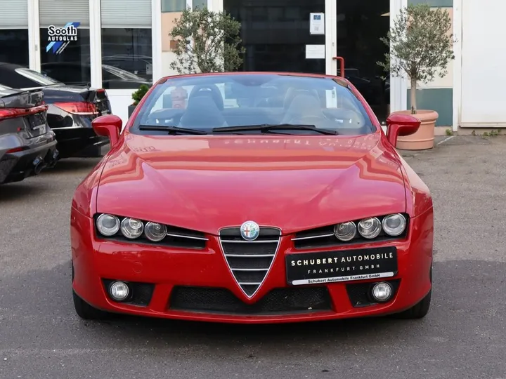 Alfa Romeo Spider