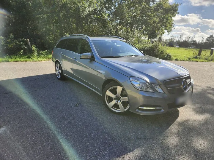 Mercedes-Benz E 250