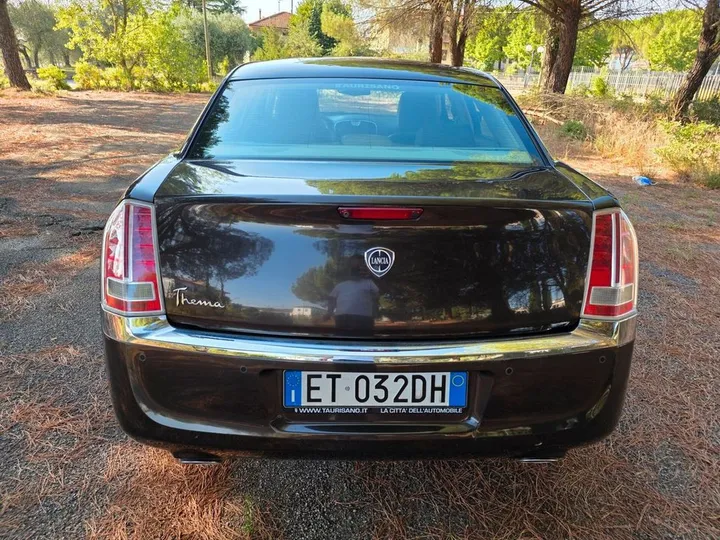 Lancia Thema