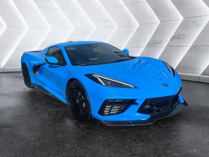 Corvette C8