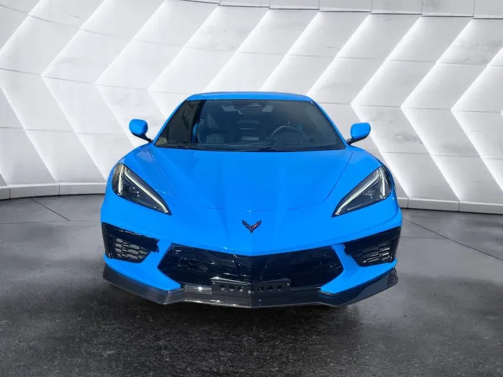 Corvette C8
