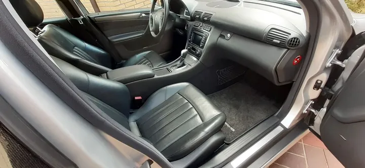 Mercedes-Benz C 32 AMG