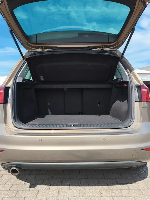 Volkswagen Golf Sportsvan