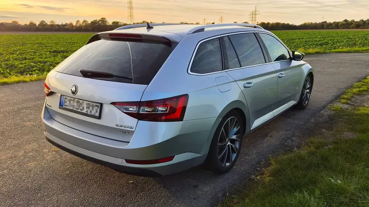 Škoda Superb