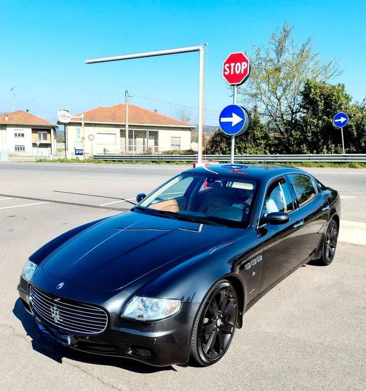 Maserati Quattroporte