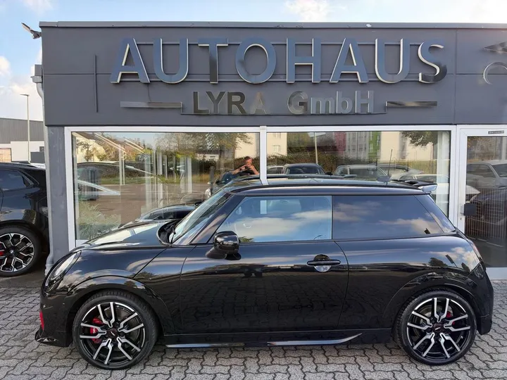 MINI John Cooper Works