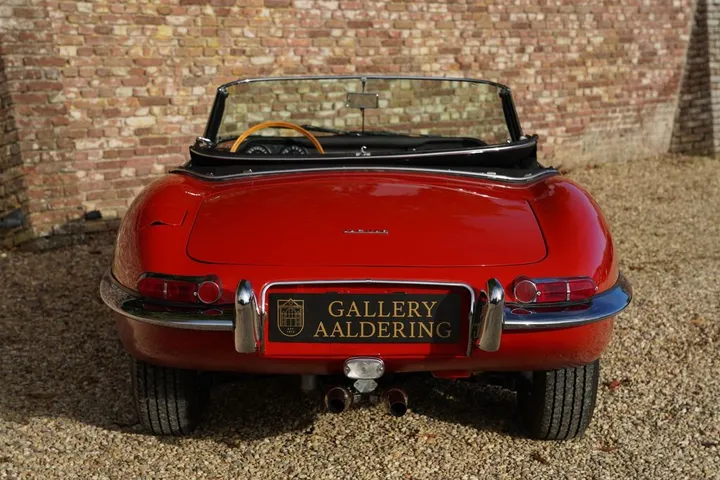Jaguar E-Type