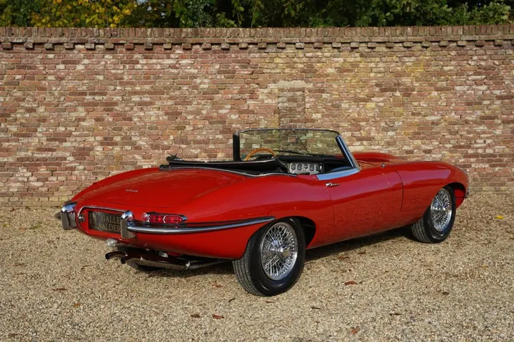 Jaguar E-Type