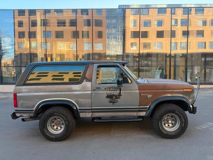 Ford Bronco