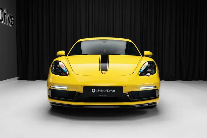 Porsche Cayman