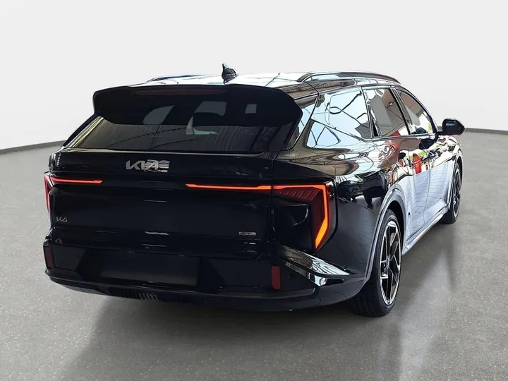 Kia K4