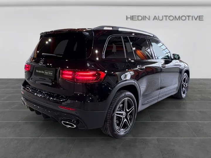 Mercedes-Benz GLB 200