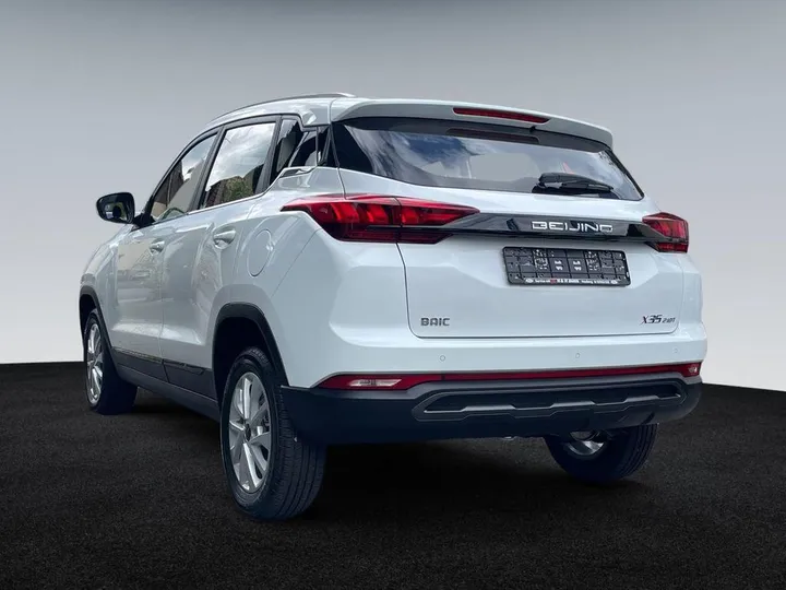 BAIC Beijing X35