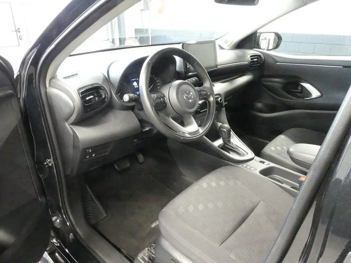Mazda 2 Hybrid
