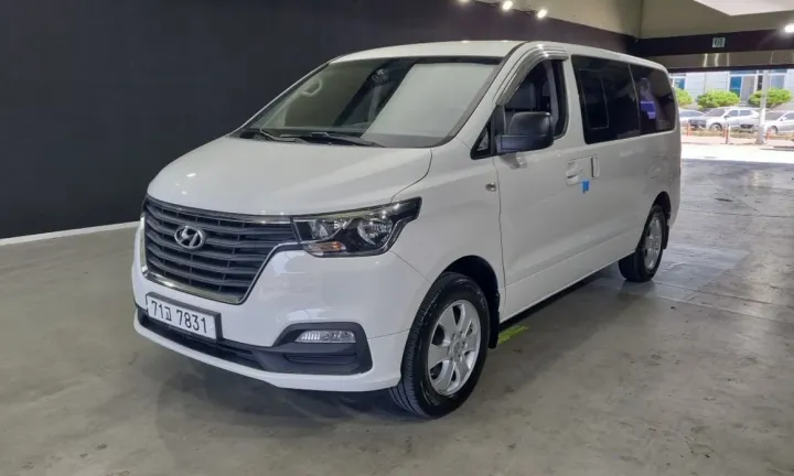 Hyundai Starex
