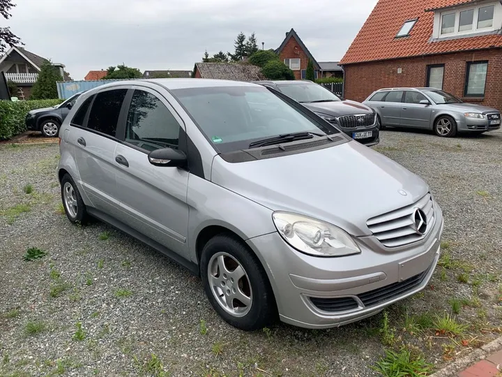 Mercedes-Benz A 170