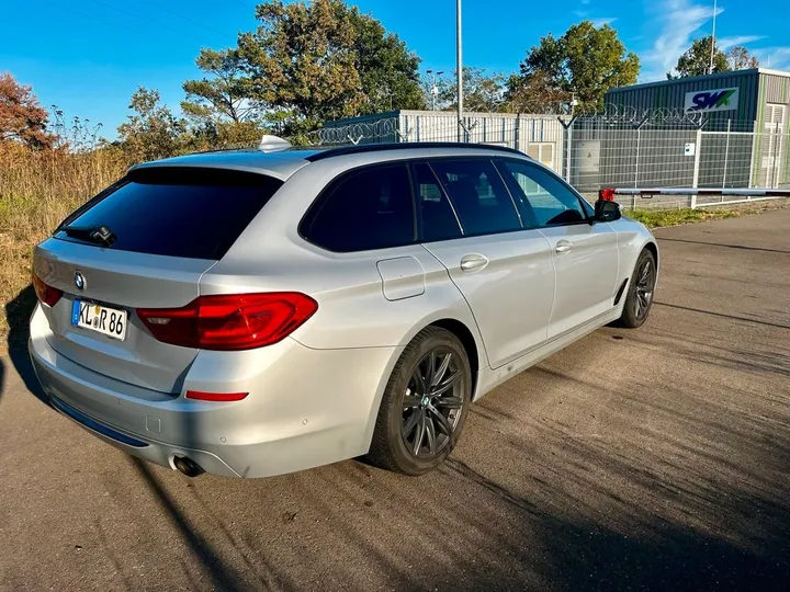 BMW 520