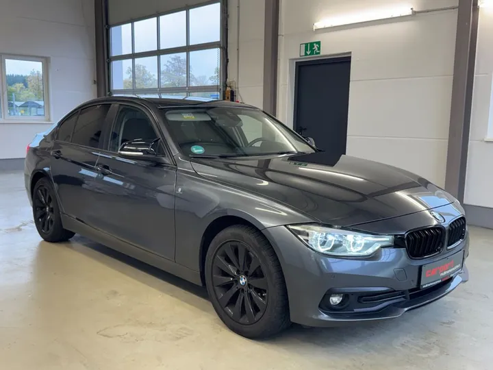 BMW 320