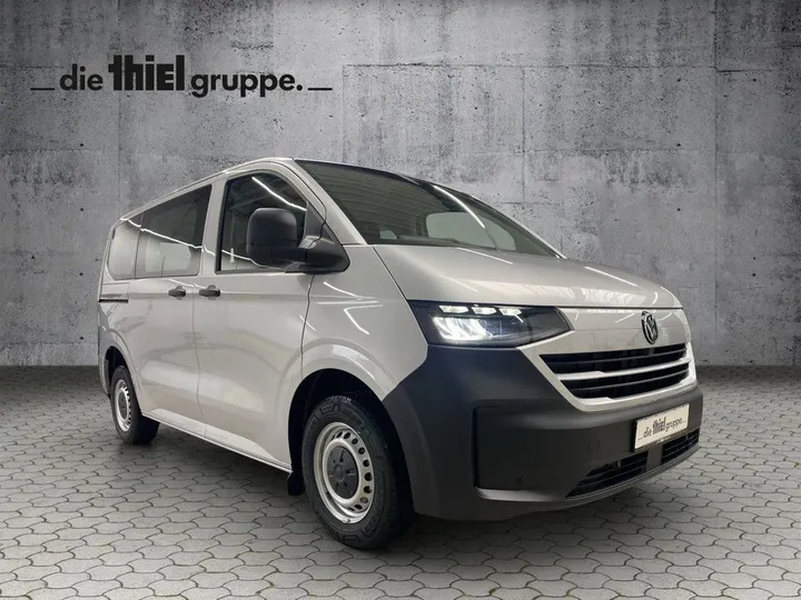 Volkswagen T7 Kombi