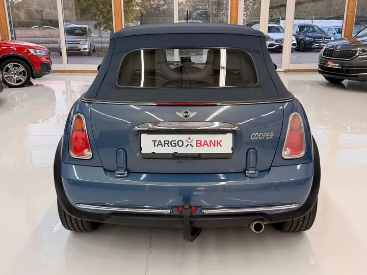 MINI Cooper Cabrio
