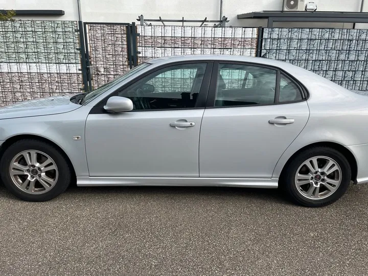 Saab 9-3