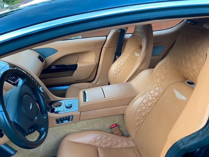 Aston Martin Rapide