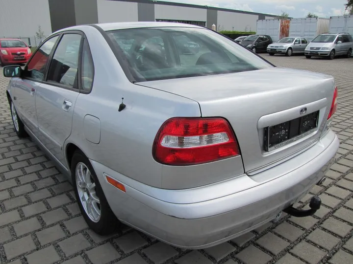 Volvo S40