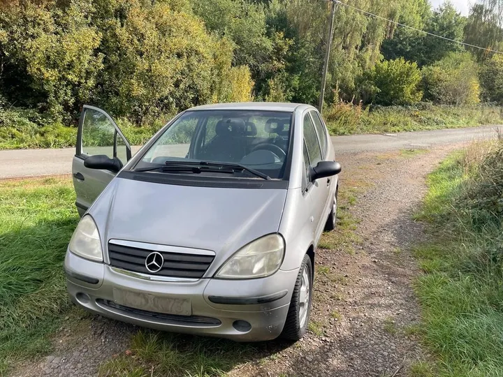 Mercedes-Benz A 160