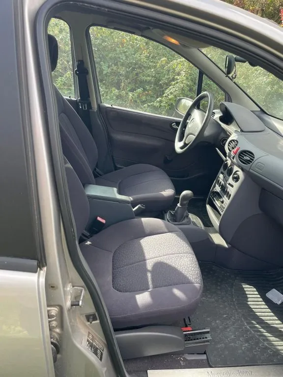 Mercedes-Benz A 160