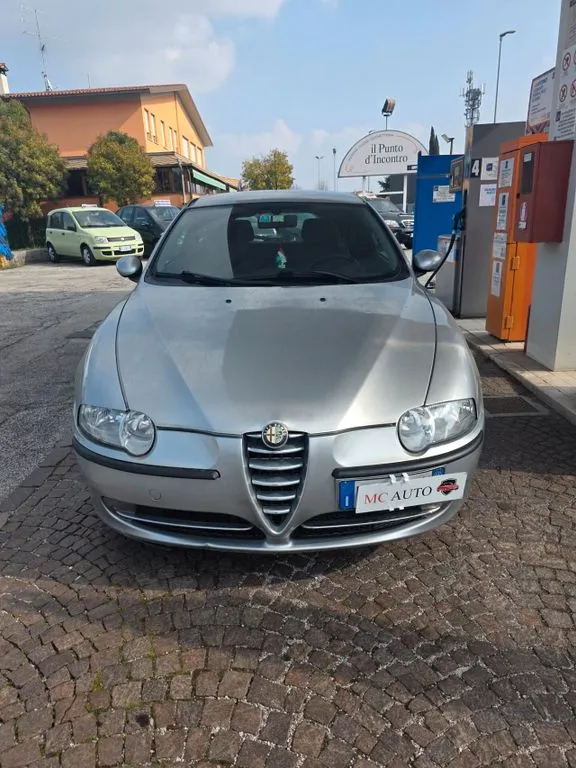 Alfa Romeo 147