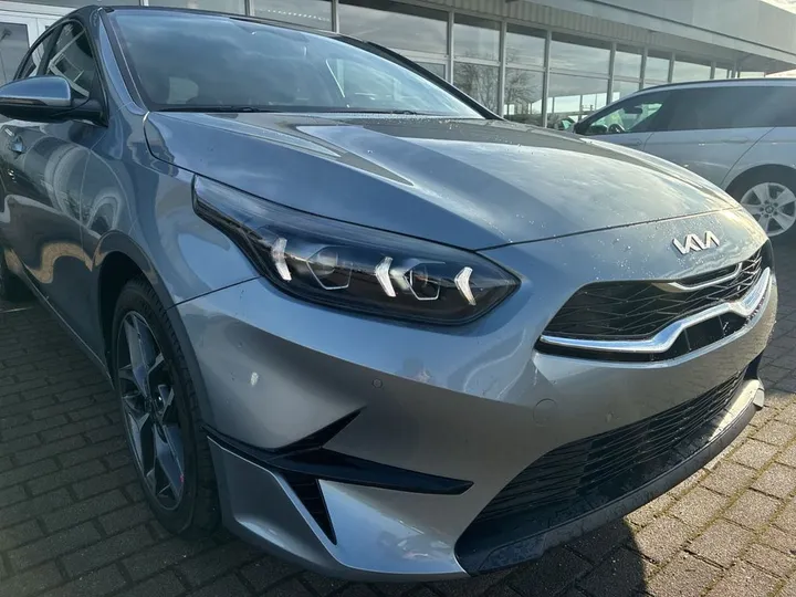 Kia cee'd / Ceed