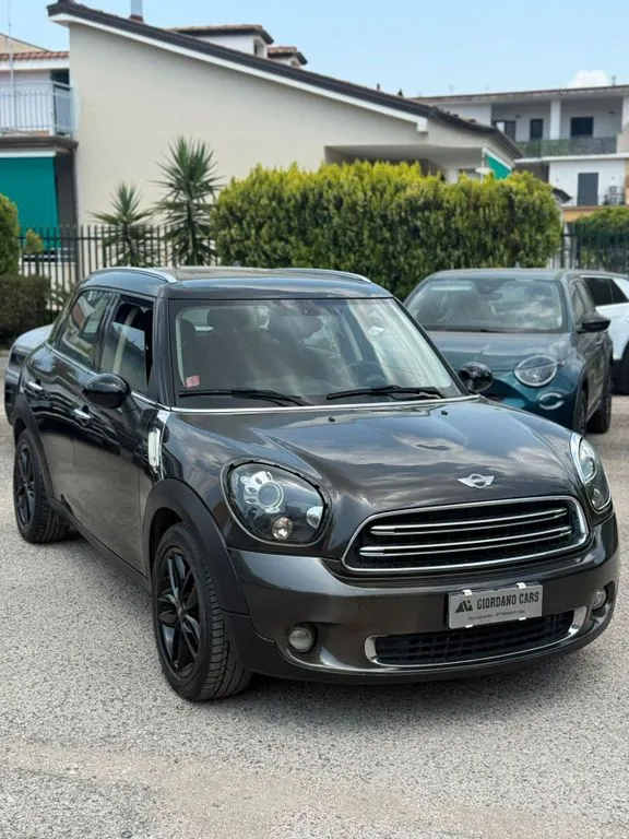MINI Countryman D (Cooper)