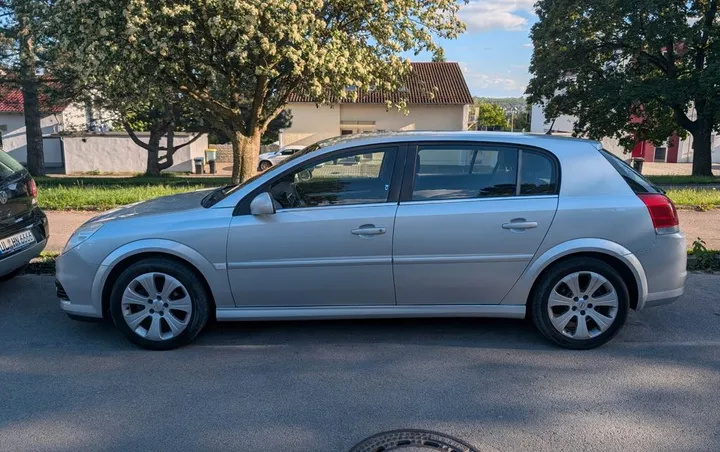 Opel Signum