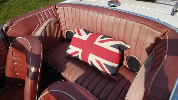 Triumph TR4