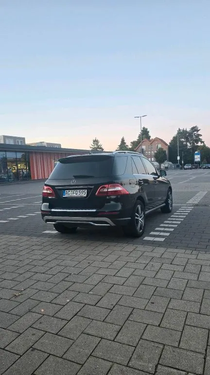 Mercedes-Benz ML 250