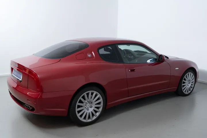 Maserati 3200
