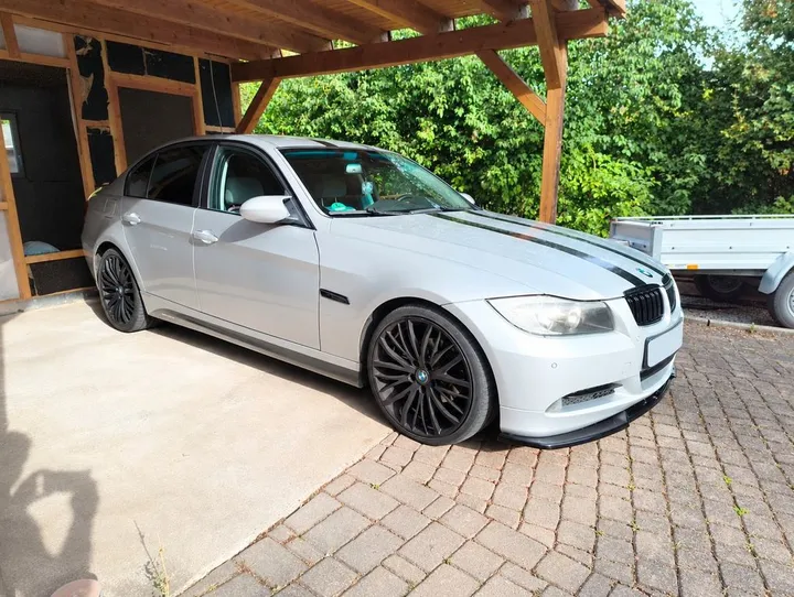 BMW 325