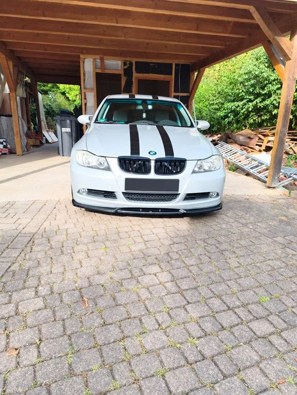 BMW 325