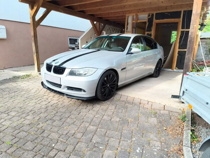 BMW 325