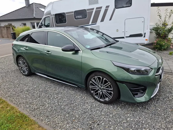 Kia pro cee'd / ProCeed