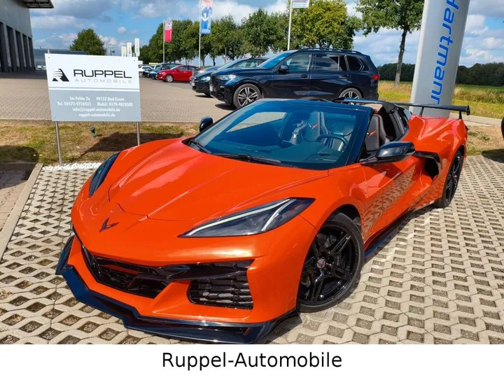 Corvette C8